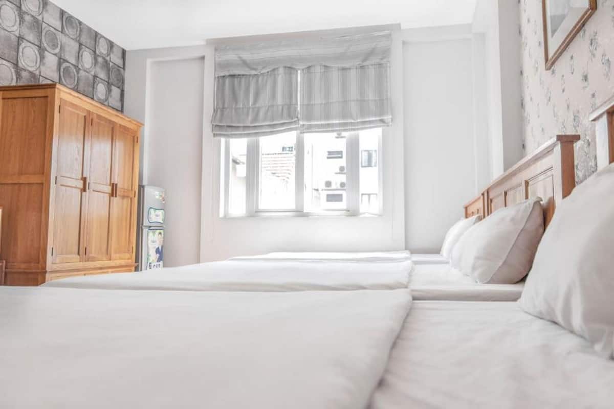 desk, iron/ironing board, free wifi, bed sheets