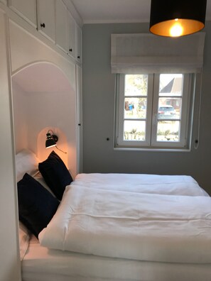 3 chambres, fer et planche à repasser, lit parapluie, Wi-Fi gratuit
