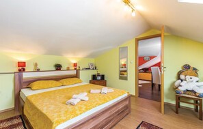 1 bedroom, free WiFi, bed sheets - Gorgeous apartment in Hreljin (Hreljin)