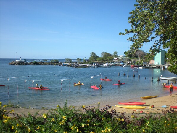 Beach nearby - Villa Alamanda for 2-4 people less than 50 meters from the Caribbean Sea (Le Moule)