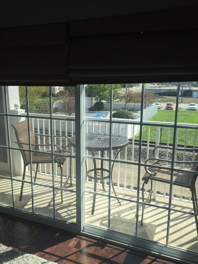 3BR Condo Close To The Beach! In/OutDoor Pools