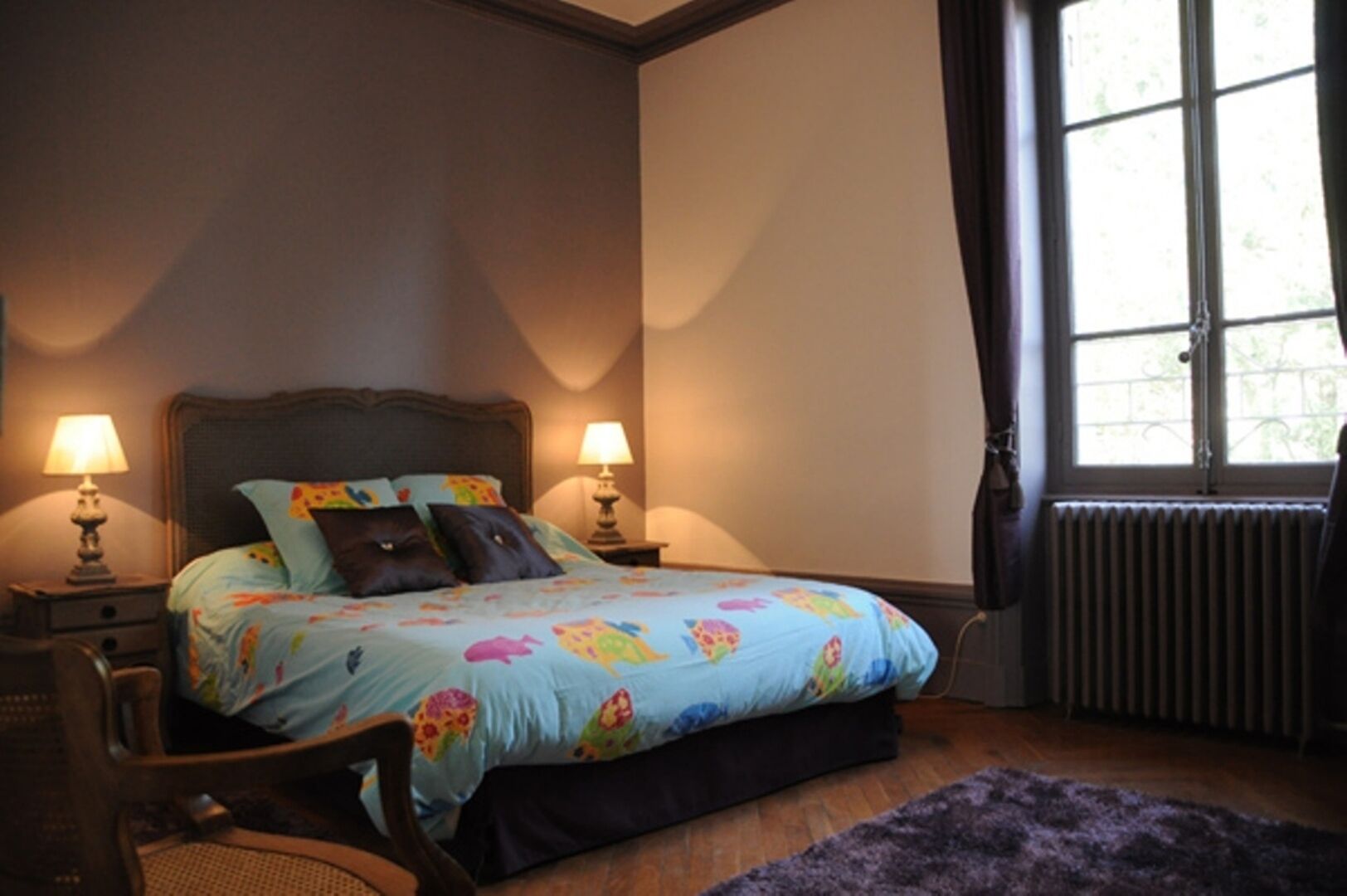 1 chambre, lit parapluie, Wi-Fi gratuit, draps fournis