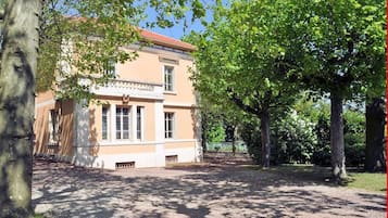 Extérieur