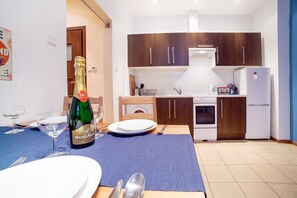 Private kitchen - Blue Happy Apartament / King size Bed (Sródmiescie)