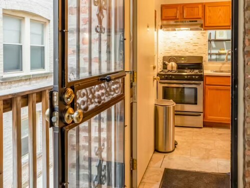 Cozy Southshore Condo