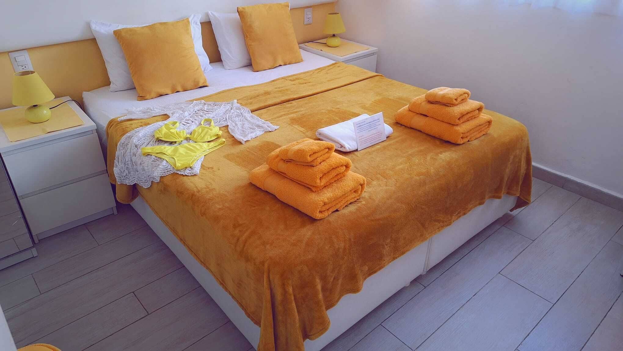 1 habitación y caja de seguridad en la habitación 