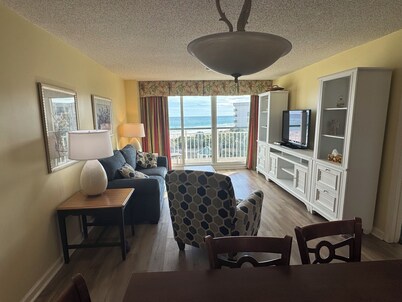Beach front luxury Litchfield Condo oceanfront in Bridgewater