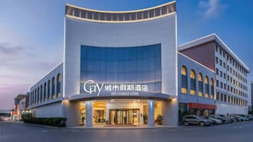 Fachada de la propiedad