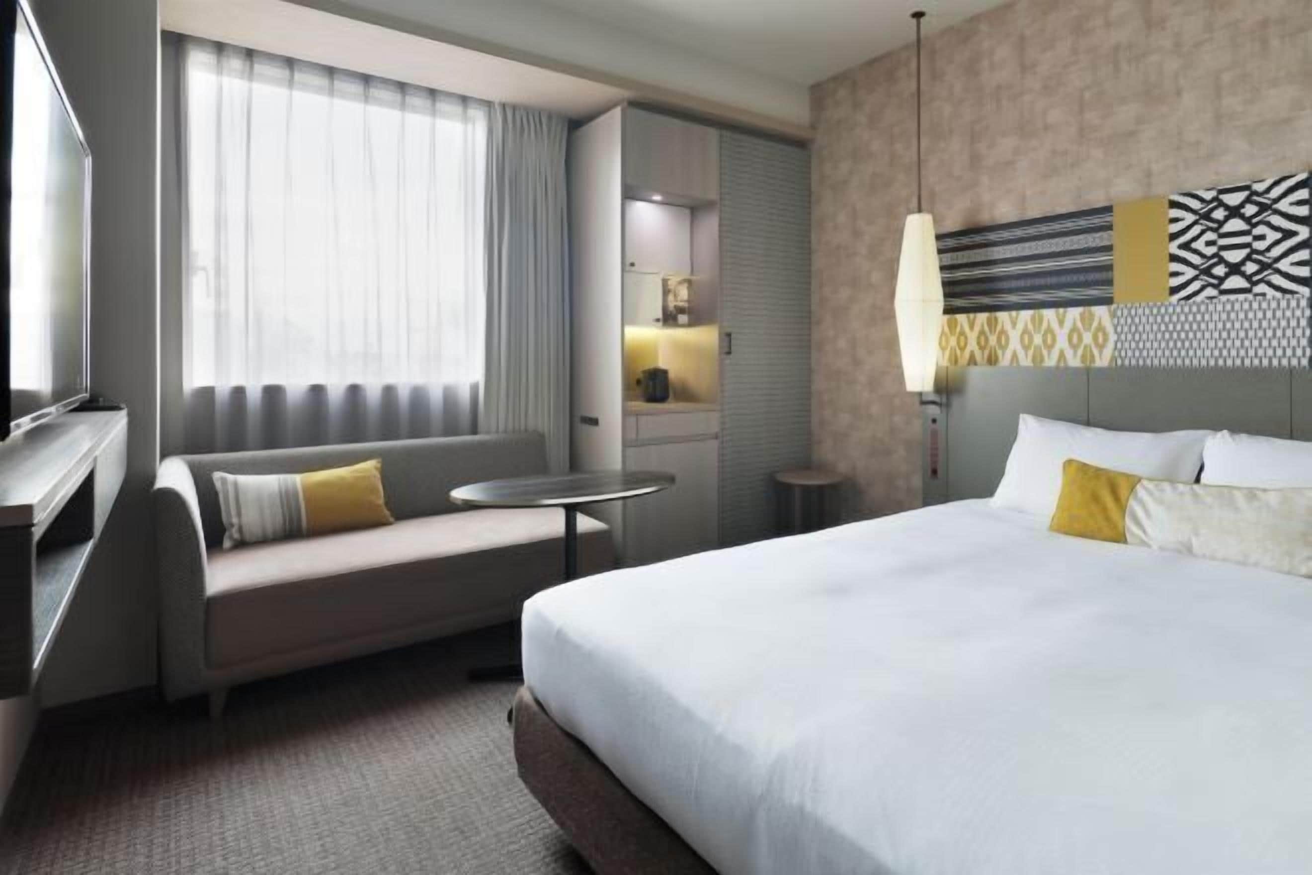 In-room safe, desk, iron/ironing board, free WiFi