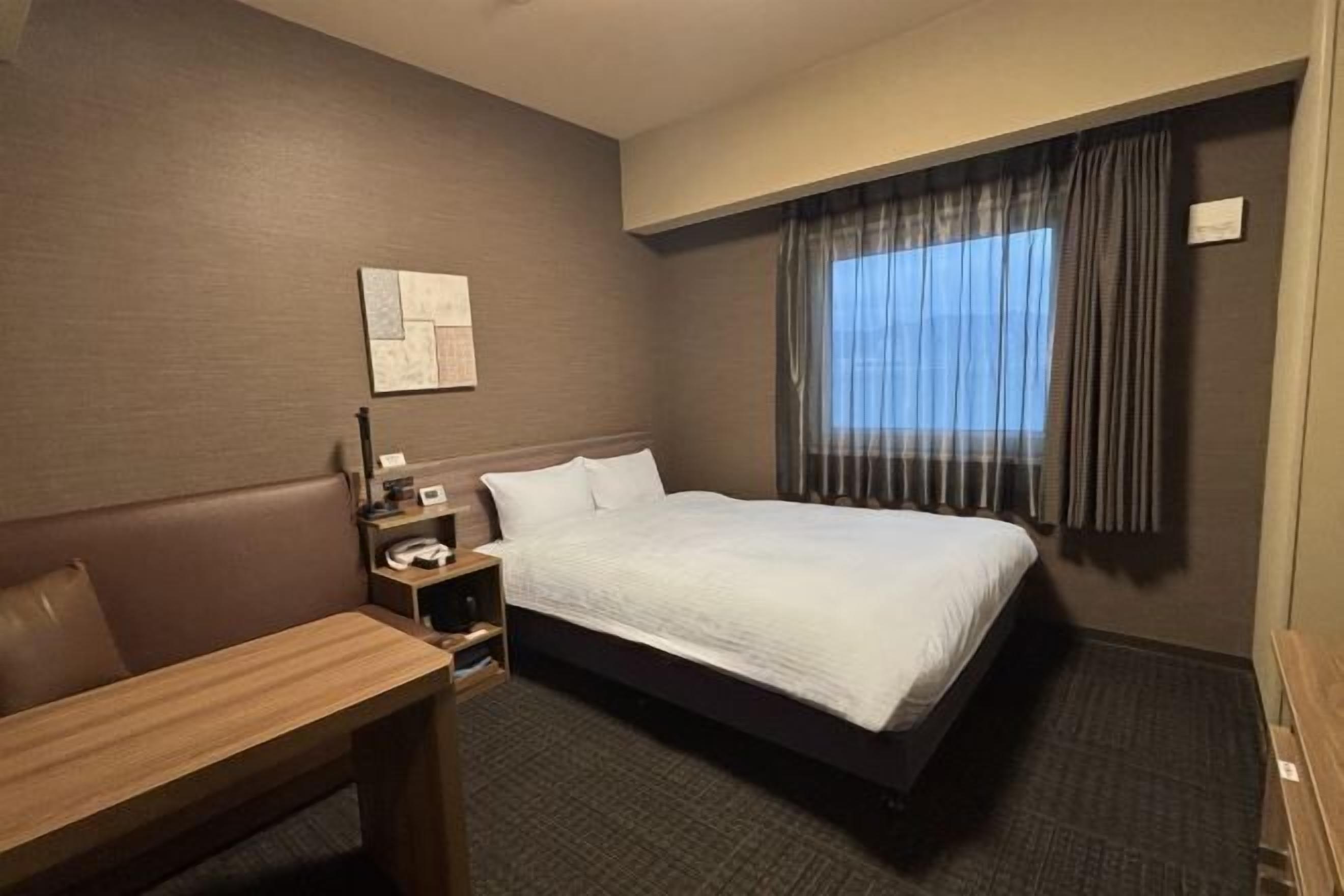 Schreibtisch, kostenloses WLAN, Bettwäsche