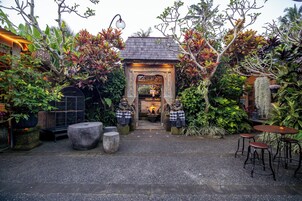 Fachada de la propiedad