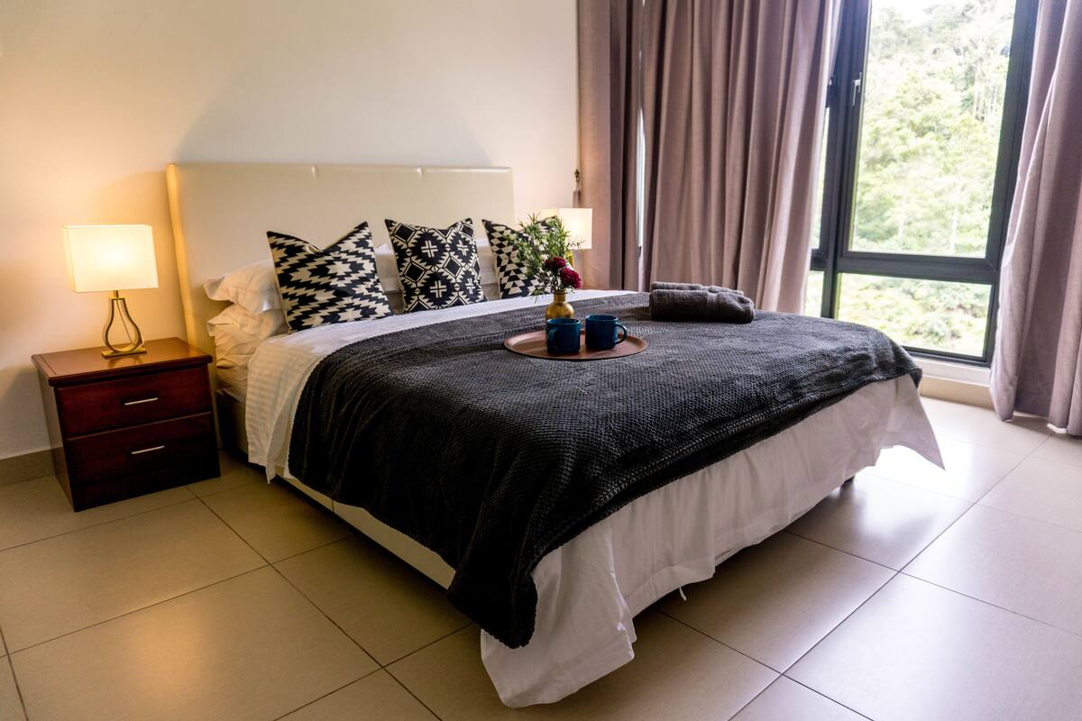 Family Apartment, Multiple Beds, Non Smoking, Hill View