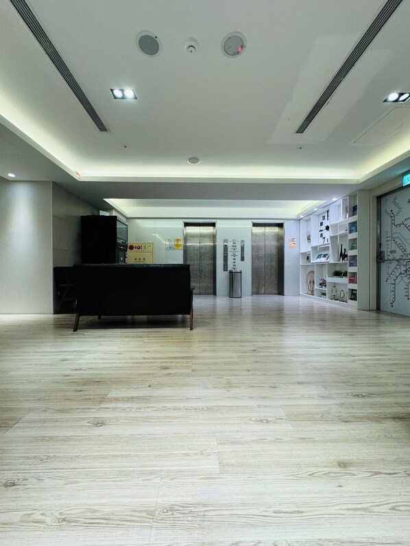 Interior entrance - APause Inn (Taipei)