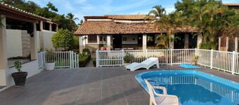Maison de ferme avec toute la structure de loisirs et de confort