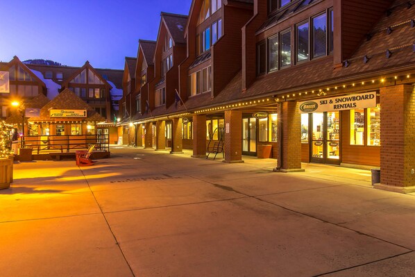 Exterior - Ski-in/ski-out studio condo with balcony, pool, hot tub, & gym (Park City)