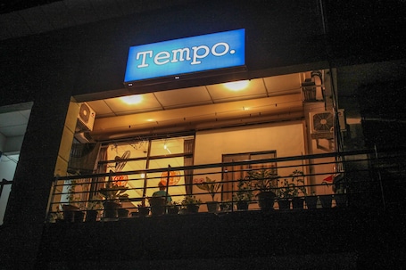 Fachada del alojamiento. Tempo - Hostel