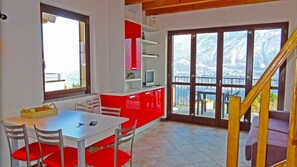 Apartamento, 1 quarto | Opções para refeição no quarto