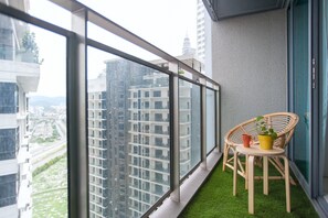 Apartemen, 2 kamar tidur | Pemandangan balkon