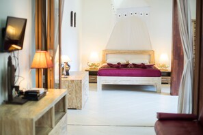 Villa, 2 Bedrooms, Non Smoking | Room amenity - Soa Wonga House (Denpasar)