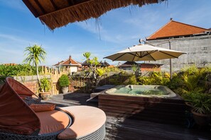 Villa, 2 chambres, non-fumeur | Baignoire à hydromassage