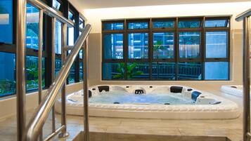 Indoor spa tub