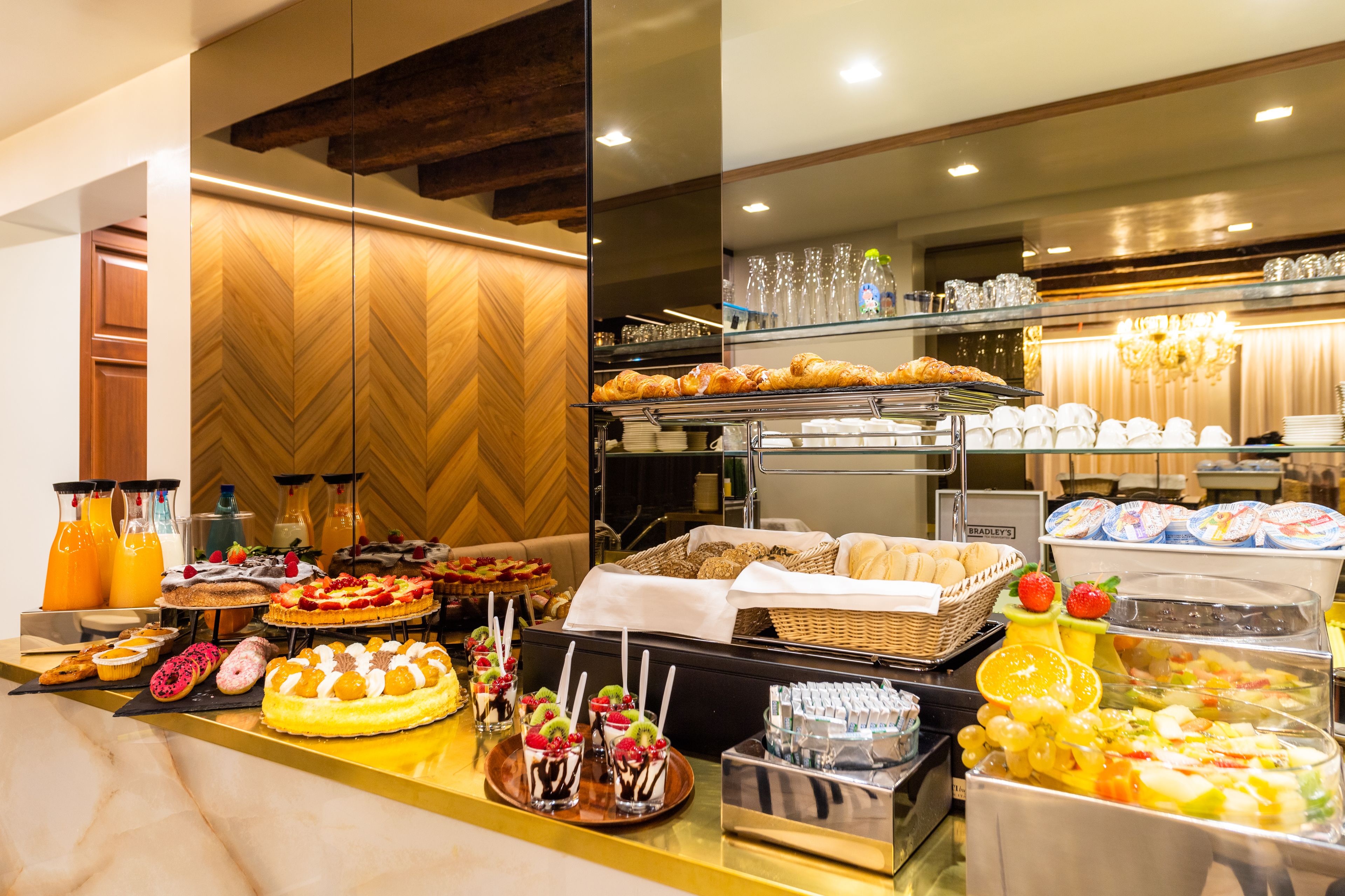 daily buffet breakfast (eur 25 per person)