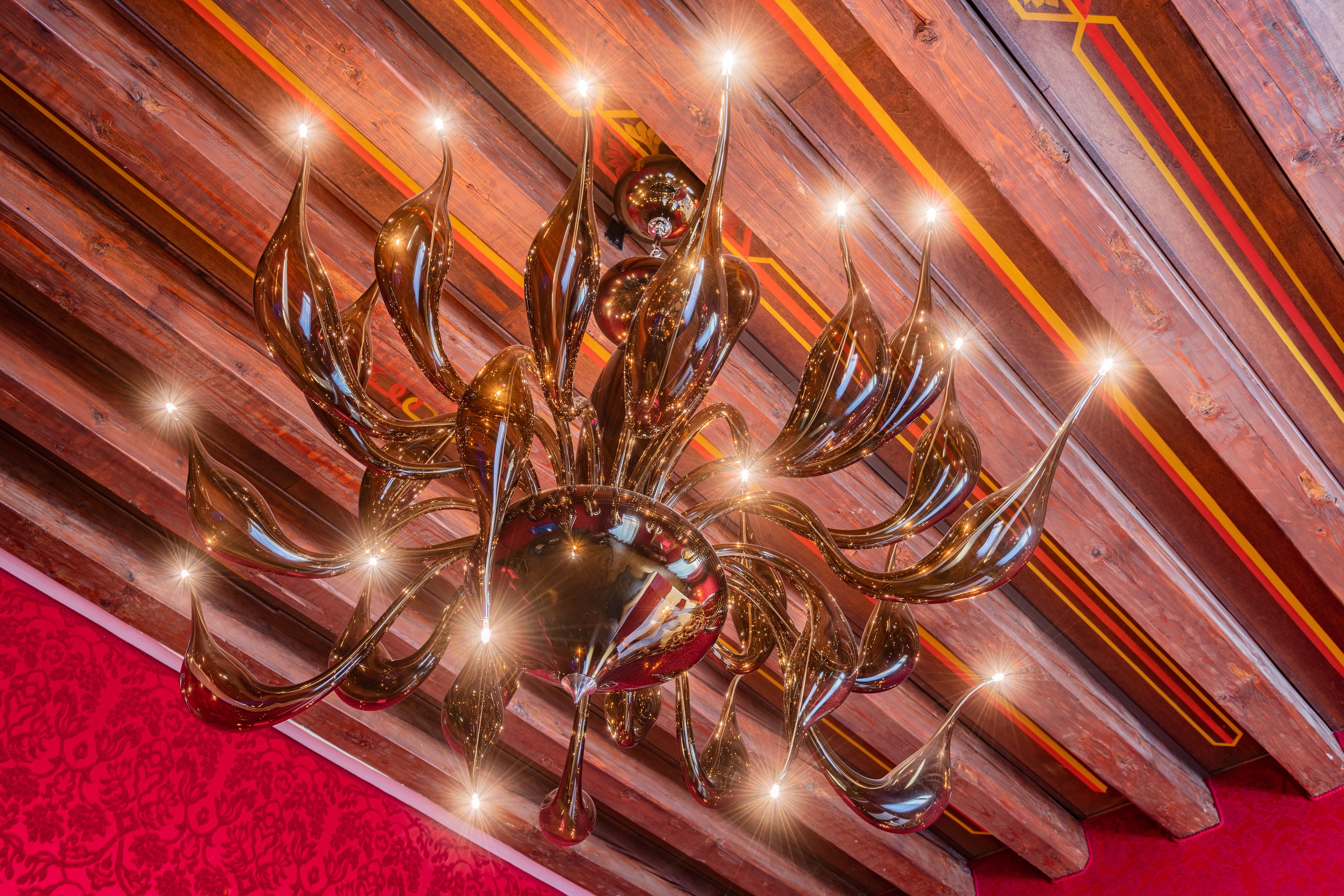 deluxe double or twin room, canal view | in-room safe, laptop workspace, blackout curtains, soundproofing