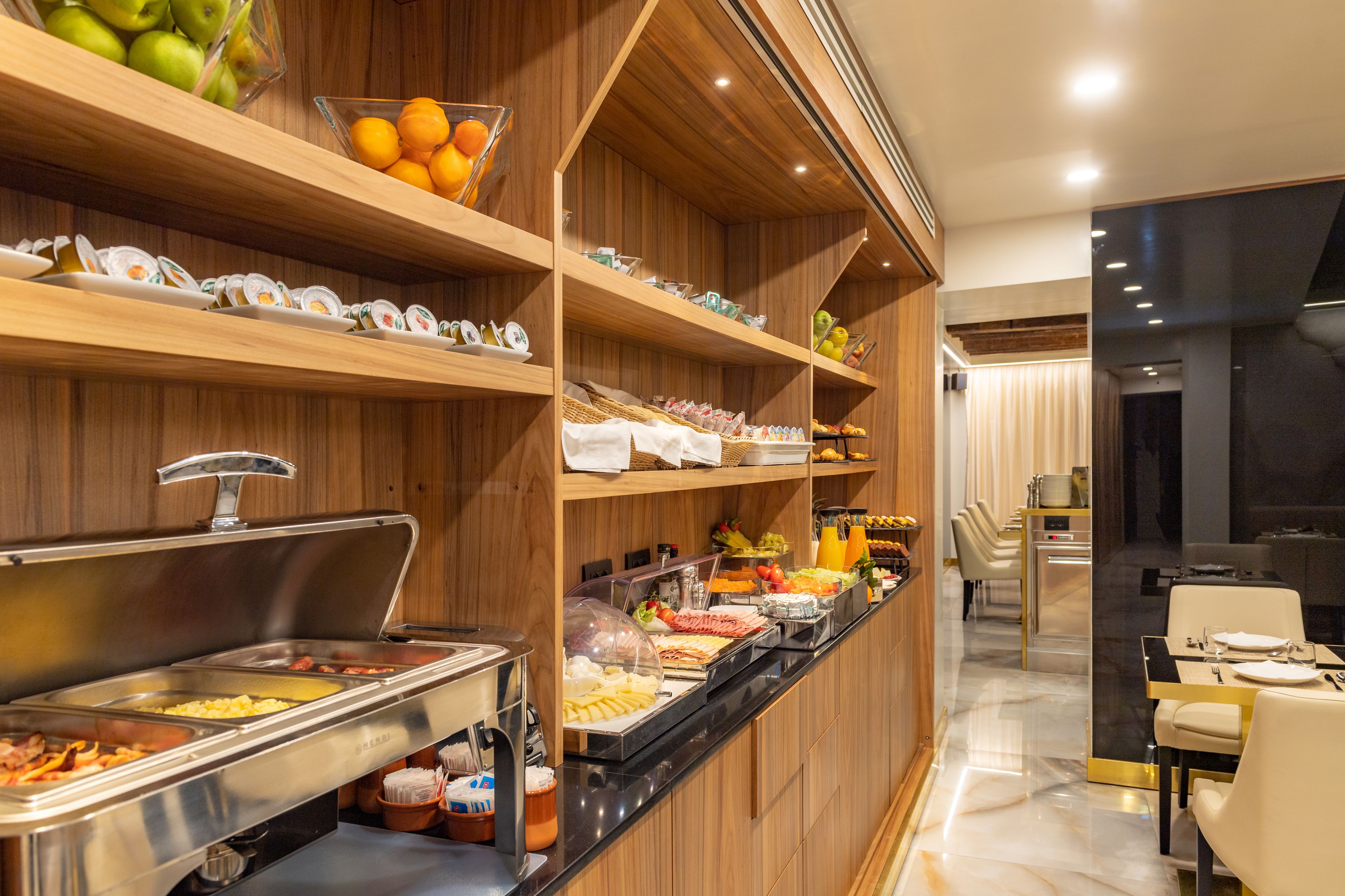 daily buffet breakfast (eur 25 per person)