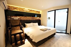 Individually decorated, individually furnished, desk, blackout drapes - Incheon Illuwa (Incheon)