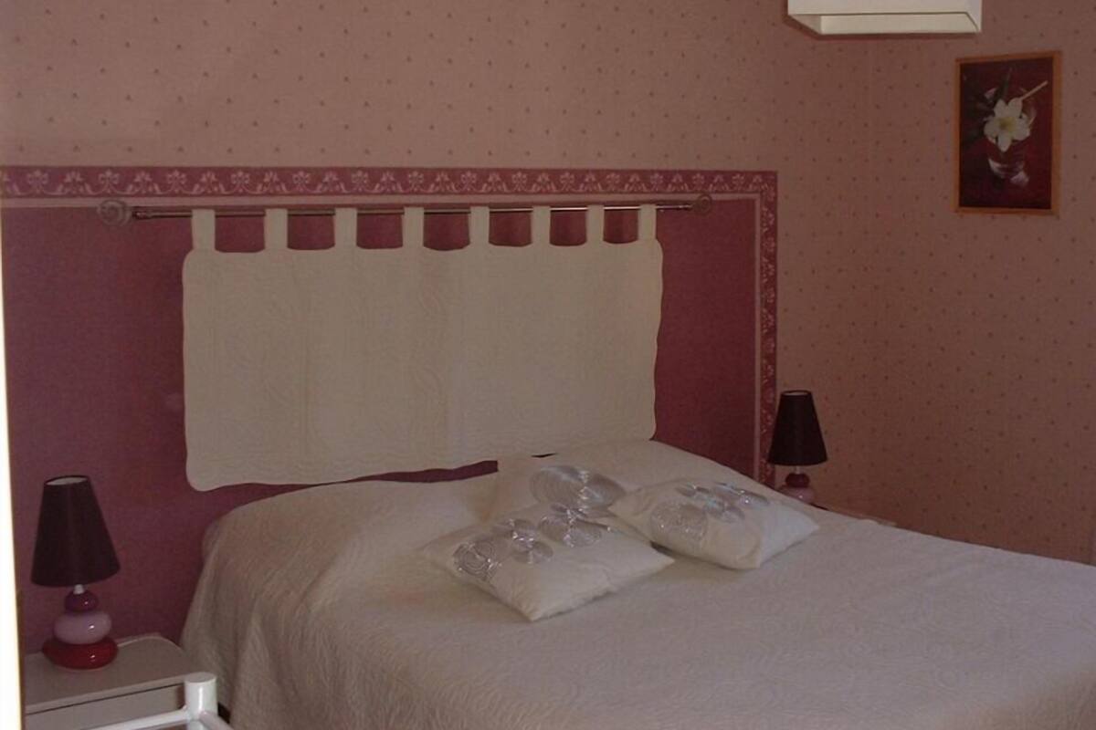 Doppelzimmer, 1 Queen-Bett (Marie)