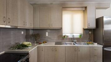 Nhà, nhiều giường, không hút thuốc | Bếp riêng | Tủ lạnh, lò vi sóng, lò nướng, bếp nấu