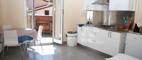 Apartment, 1 Schlafzimmer | Eigene Küche | Großer Kühlschrank, Herdplatte, Espressomaschine