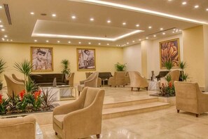 로비 좌석 공간