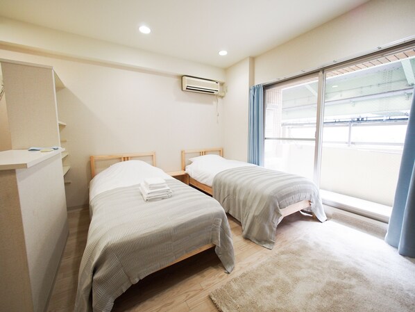 Standard Twin Room (PH158)