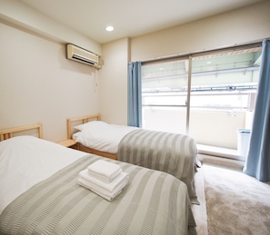 Standard Twin Room (PH158) | Blackout curtains, free WiFi, bed sheets