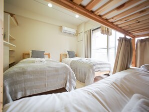 Standard Quadruple Room (PH161) | 1 bedroom, blackout drapes, free WiFi, bed sheets - Always Stay Dotonbori 3 PH-161 (Osaka)