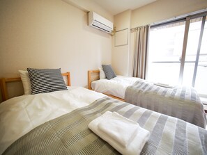 Standard Quadruple Room (PH161)