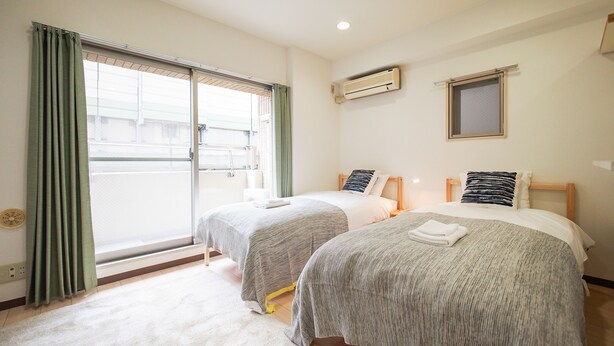 Ảnh chưa phân loại, 1 trong số 11 ảnh, nút