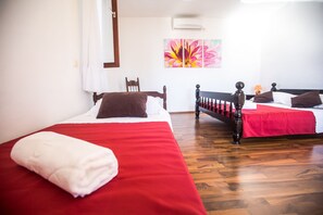 Villa | Bügeleisen/Bügelbrett, kostenloses WLAN, Bettwäsche