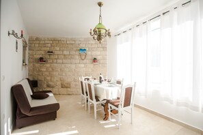 Villa | In-room dining - Villa Mia (Selca)