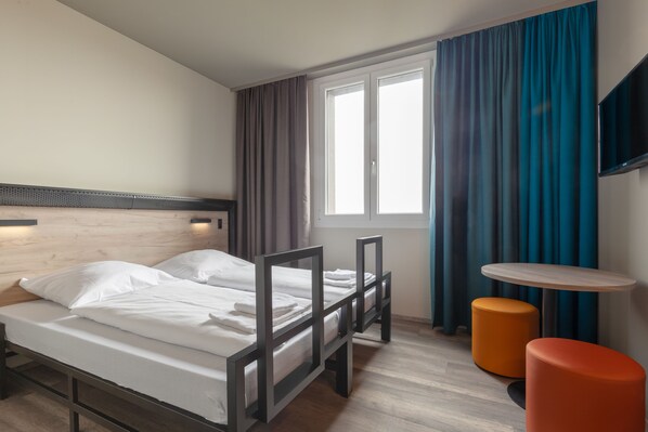 1 bedroom, in-room safe, blackout drapes, free WiFi