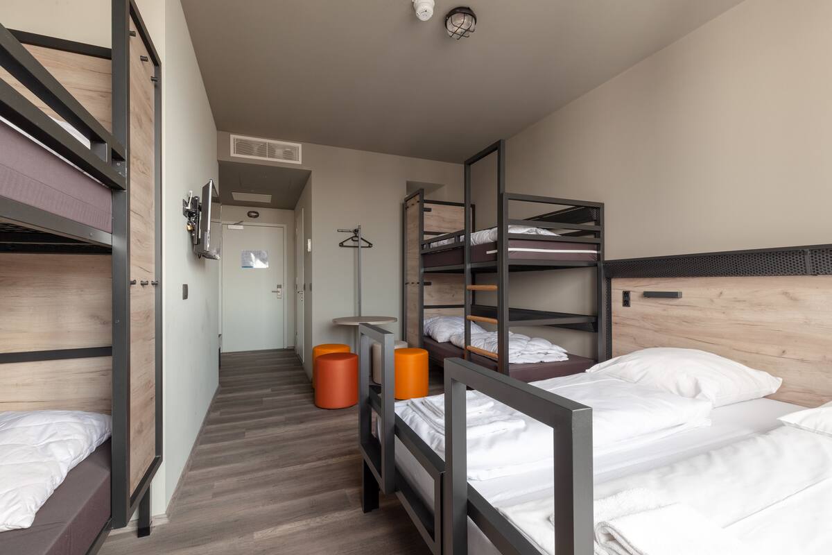 1 bedroom, in-room safe, blackout drapes, free WiFi