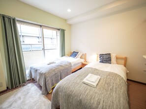 Standard Twin Room (PH166) | Blackout curtains, free WiFi, bed sheets