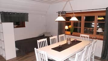 Essbereich im Zimmer