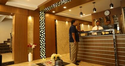 Hotel Santhi Bhavan
