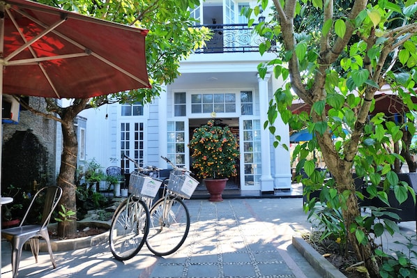 Porch - Cochi Villa Hoi An (Da Nang)