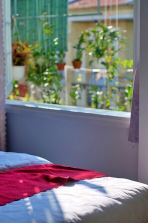 Minibar, desk, iron/ironing board, free WiFi