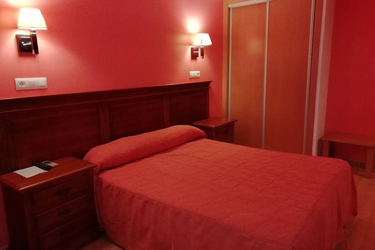 Desk, blackout drapes, rollaway beds, free WiFi