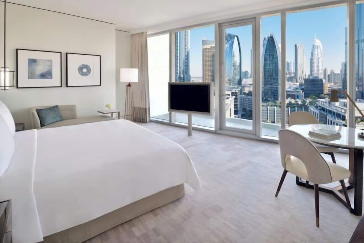 Minibar, in-room safe, desk, blackout curtains