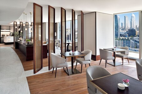 Address Sky View - Image 37